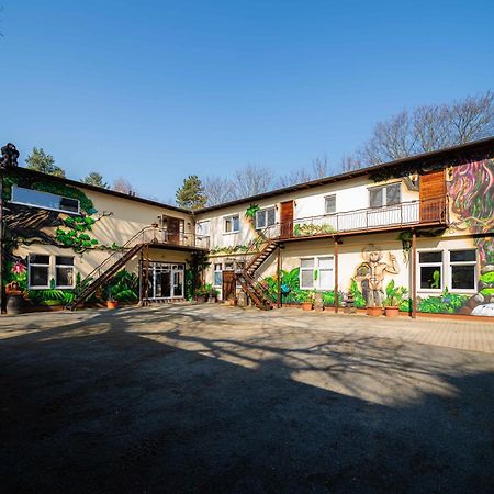Apartment der Sportschule Badura Leipzig Exterior foto